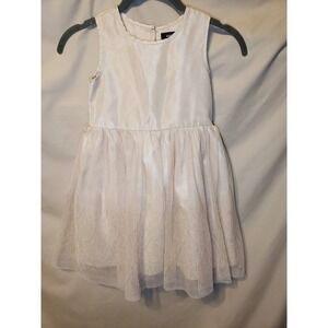 Zunie size 5 dress. Missing belt. Sparkly outer layer. 26" s to h.
